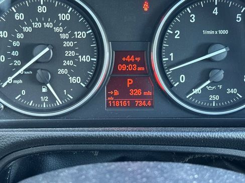 Used 2011 BMW 328i Coupe image 26