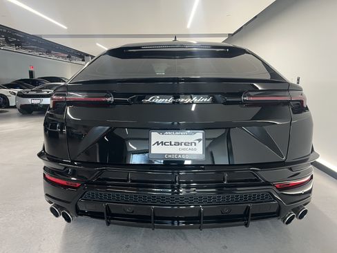 Used 2023 Lamborghini Urus S AWD/4WD image 8
