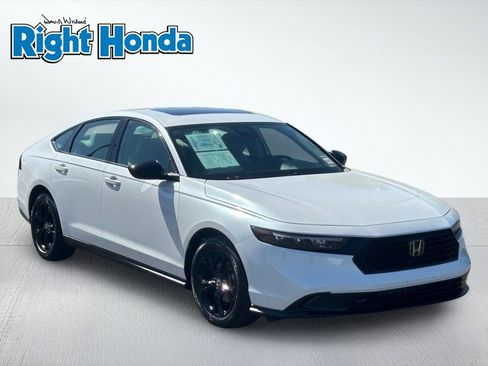 Used 2025 Honda Accord SE image 5