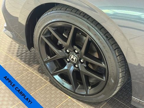 Used 2024 Honda Civic Sport image 5