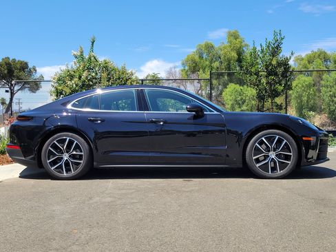 Used 2026 Porsche Panamera 4 AWD/4WD image 8