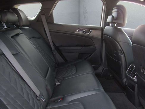 Used 2024 Kia Sportage X-Pro Prestige AWD/4WD image 12