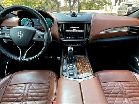 Used 2022 Maserati Levante Modena S image 15