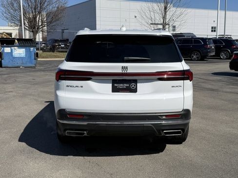 Used 2025 Buick Enclave Preferred image 6