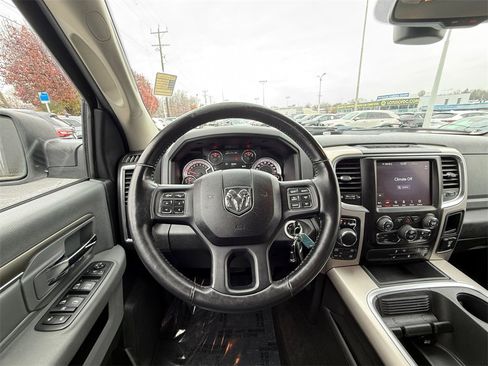 Used 2018 RAM 1500 Big Horn image 21