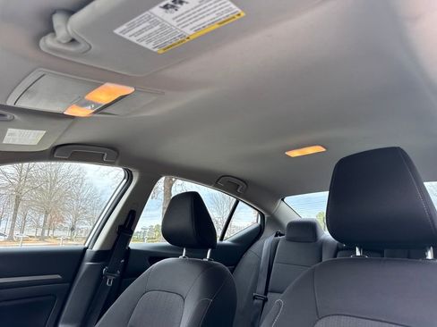 Used 2023 Nissan Altima 2.5 SV image 25