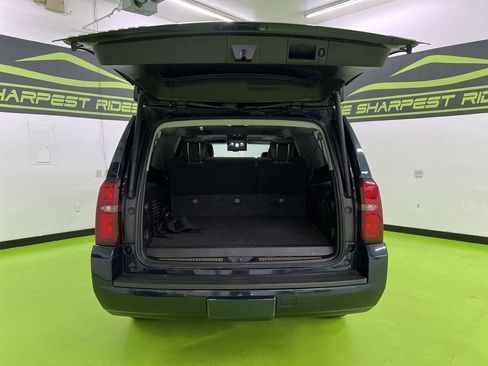 Used 2018 Chevrolet Suburban LT AWD/4WD image 9