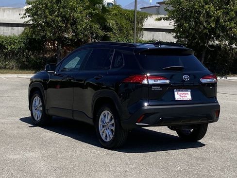 Certified 2025 Toyota Corolla Cross LE image 42