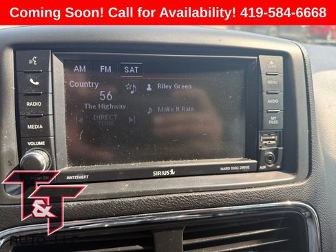 Used 2019 Dodge Grand Caravan SXT FWD image 9