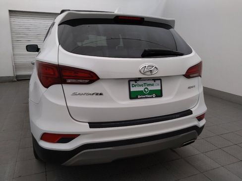 Used 2018 Hyundai Santa Fe Sport FWD image 6