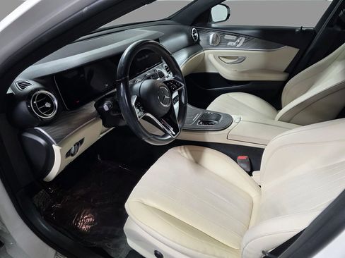 Used 2021 Mercedes-Benz E 350 Sedan image 9