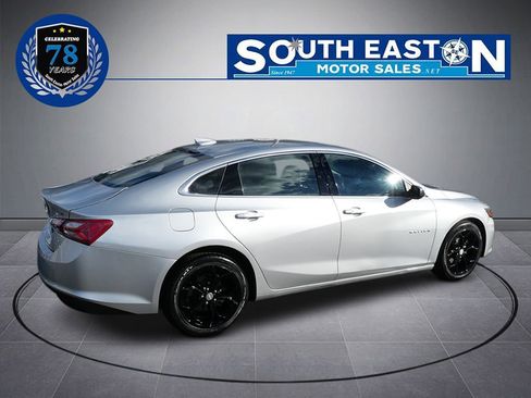 Used 2022 Chevrolet Malibu LT image 7