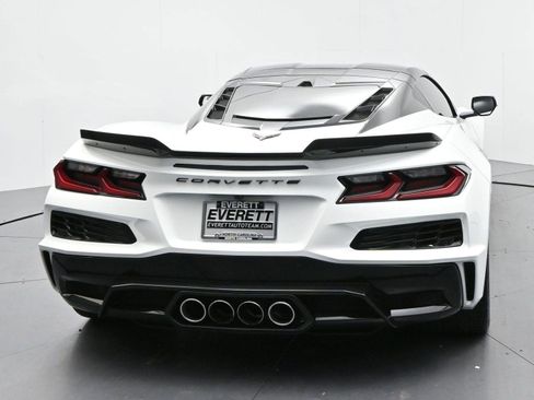 Used 2023 Chevrolet Corvette Z06 w/ Stealth Interior Trim Package RWD image 6