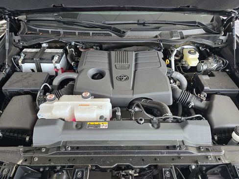New 2025 Toyota Tundra SR5 AWD/4WD image 9