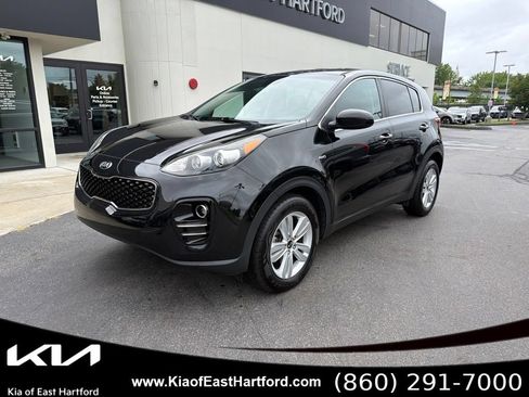 Used 2019 Kia Sportage LX AWD/4WD image 3