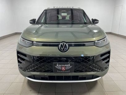 New 2026 Volkswagen Tiguan SEL R-Line
