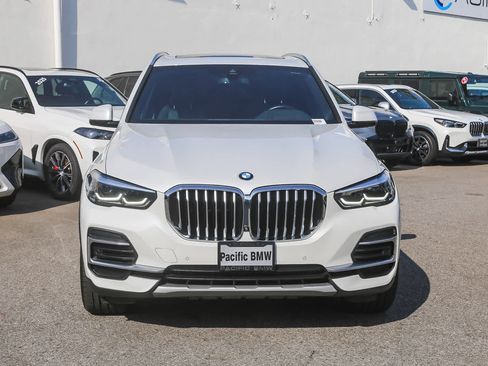 Certified 2023 BMW X5 xDrive40i w/ Premium Package image 2