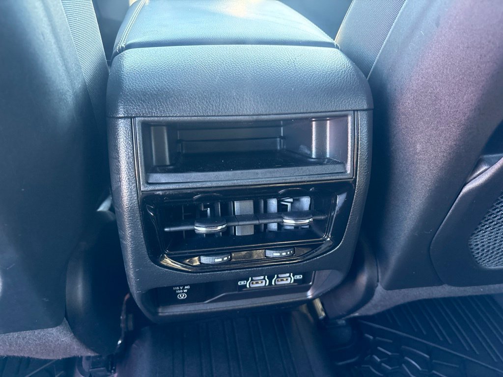 Certified 2024 Jeep Grand Cherokee Altitude AWD/4WD image 36