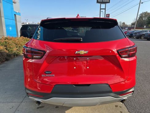 Used 2024 Chevrolet Blazer LT w/ Convenience Package image 6