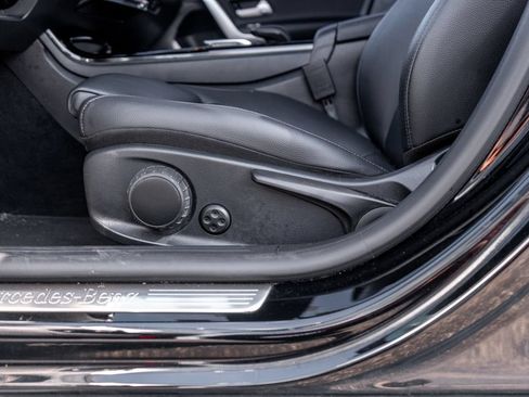 Used 2022 Mercedes-Benz A 220 4MATIC w/ Premium Package Lite image 18