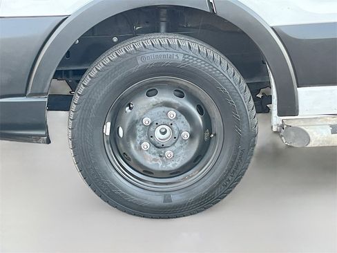 Used 2023 Ford Transit 250 Low Roof w/ Exterior Upgrade Package image 28