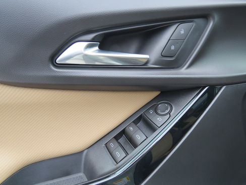 New 2026 Chevrolet Equinox ACTIV image 16