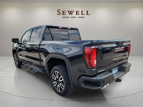 Used 2023 GMC Sierra 1500 AT4 w/ AT4 Preferred Package AWD/4WD image 3