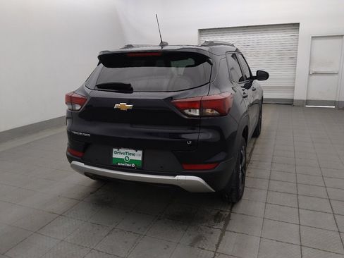 Used 2021 Chevrolet TrailBlazer LT w/ Convenience Package FWD image 9