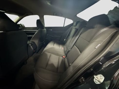 Used 2022 Nissan Altima 2.5 SV image 23