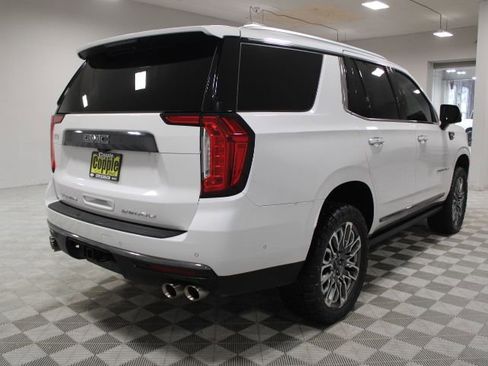 Used 2023 GMC Yukon Denali Ultimate image 12