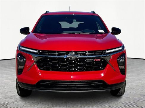 New 2026 Chevrolet Trax RS w/ Sunroof Package image 2