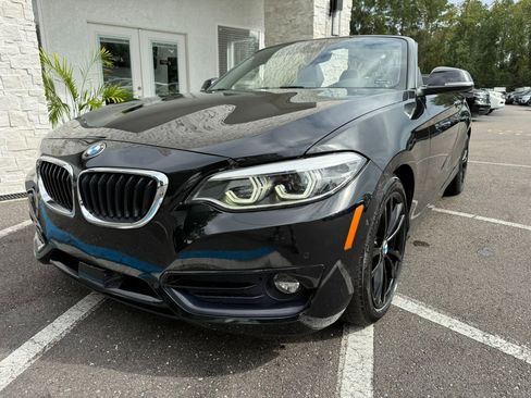 Used 2019 BMW 230i xDrive Convertible w/ Premium Package image 9