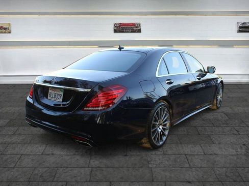 Used 2017 Mercedes-Benz S 550 Sedan image 7