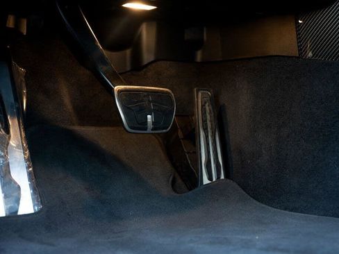 Used 2023 BMW M4 CSL image 34