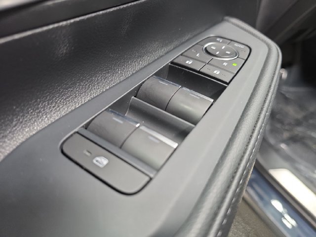 Certified 2025 Toyota Grand Highlander AWD Hybrid image 23