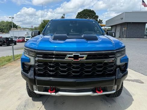 Used 2022 Chevrolet Silverado 1500 ZR2 AWD/4WD image 4