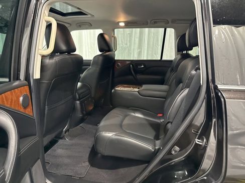 Used 2019 INFINITI QX80 Luxe w/ Proassist Package image 11
