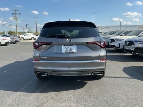 New 2026 Acura MDX w/ Advance Package AWD/4WD image 4