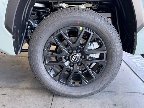 New 2026 Toyota Tundra Limited AWD/4WD image 14