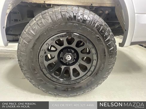 Used 2018 Ford F150 XLT w/ Equipment Group 302A Luxury AWD/4WD image 10