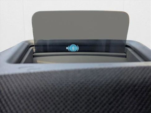 Certified 2025 MINI Cooper S image 10