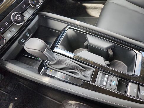 Used 2025 Honda Accord Touring image 26