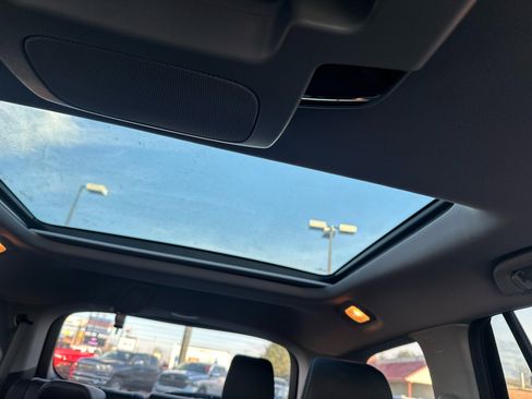 Used 2019 Honda Pilot Elite image 56