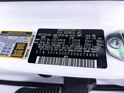 Used 2025 Kia Sportage EX w/ Premium Package image 39