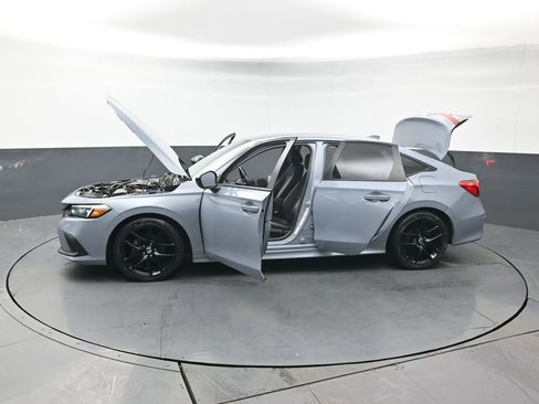 Used 2023 Honda Civic Sport image 42