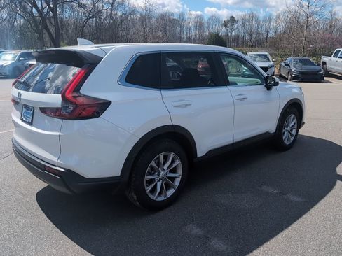 Certified 2024 Honda CR-V EX image 8