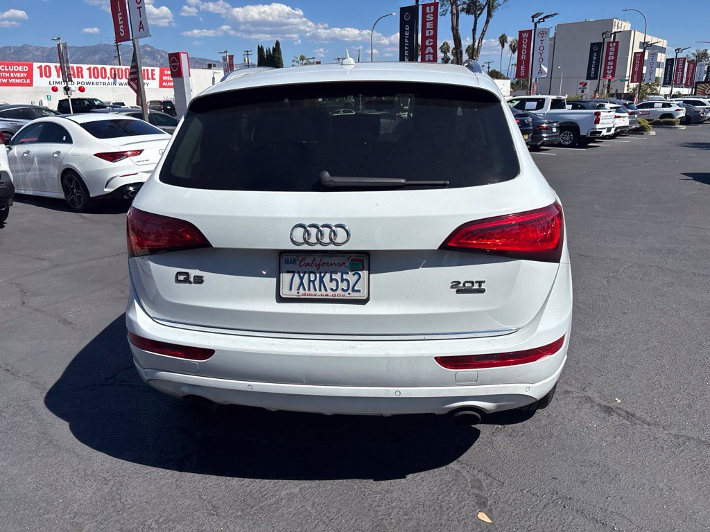 Used 2017 Audi Q5 2.0T Premium Plus w/ Technology Package AWD/4WD image 5