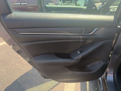 Used 2019 Honda Accord LX image 20