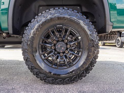 New 2026 Chevrolet Silverado 2500 ZR2 w/ LPO, Dark Essentials Package AWD/4WD image 45