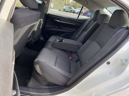 Used 2025 Toyota Camry LE image 15